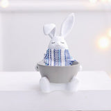Lapin Assis Sculpture