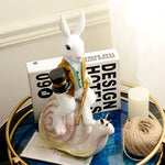 Lapin Chapeau Sculpture