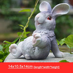Lapin Statue