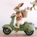 Grand Lapin Statue
