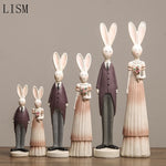 Sculpture de Personnage en Lapin