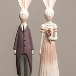 Sculpture de Personnage en Lapin