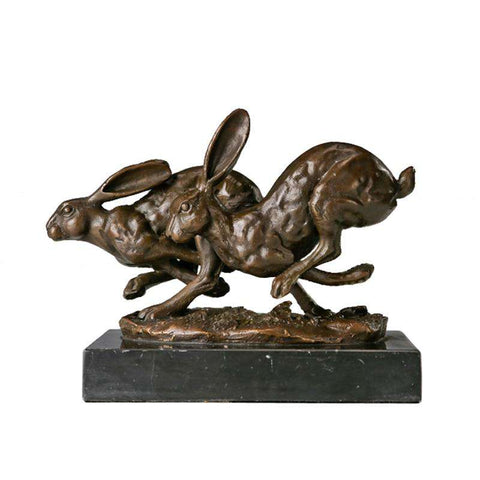 couple lapin statue
