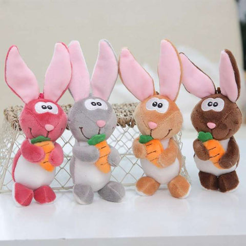 peluche lapin avec carotte