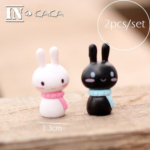 X Figurine Lapin Noir et Blanc