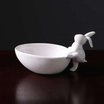 sculpture lapin decorative acrobate