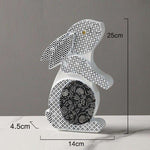 statue lapin nordique debout